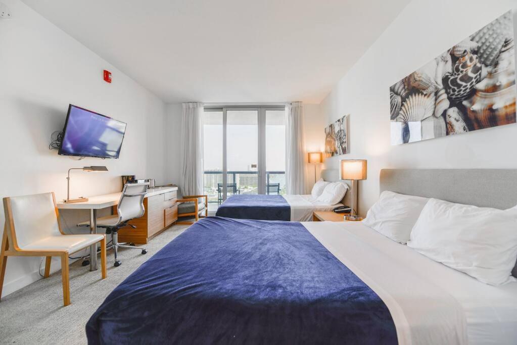 Awesome 2Br Condo Beachwalk Resort Холандейл Бийч Екстериор снимка